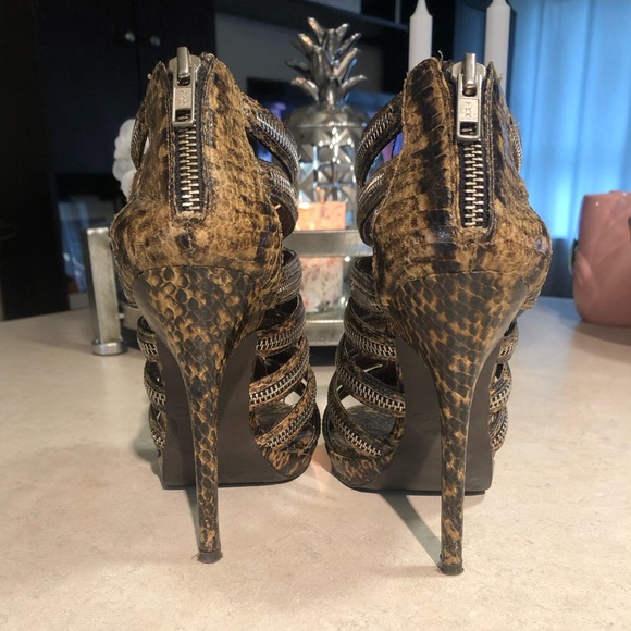 3/20$ Snakeskin & Zipper Detailed Aldo Sandals Size 37 - Picture 4 of 7